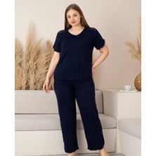 Meri Kadın Lacivert Kısa Kol V Yaka Büyük Beden Battal Bambu Pijama Takımı