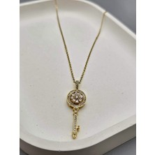 Duru Aksesuar Çelik Gold Renk Zirkon Taşlı Anahtar Model Kolye