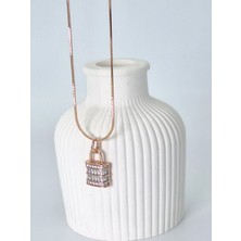 Duru Aksesuar Vip Seri Rosegold Renk Kilit Model Kolye