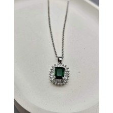 Duru Aksesuar Çelik Gümüş Renk Yeşil Zirkon Taşlı Baget Kolye