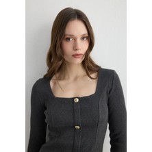 Gusto Kare Yaka Pamuk Örme Bluz - Füme