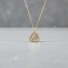 Nova Grup Baget Üçgen Modeli Zirkon Taşlı 14 Ayar Altın Kolye
