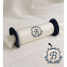 Bk Gift Kişiye Özel Harf Işlemeli Lacivert Fırfırlı Şeker Yastık, Ev Hediyesi