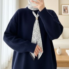 Vaniza Yumoş Detaylı Fularlı Kazak