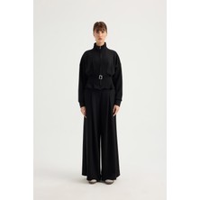 Sevilen Bel Pile Detaylı Fermuarlı Kemerli Modal Takım