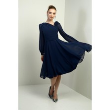 By Saygı Kadın Çiçek Detaylı Astarlı Uzun Kollu Şifon Midi Elbise