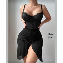 Intive Lingerie Intive Dantelli Korse Görünümlü Transparan Tülden Eteği Volanlı Önden Yırtmaçlı Mini Gecelik