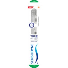 Sensodyne ''True'' White Orta Diş Fırçası Plak ve Leke Temizliği İçin Etkili Tasarım