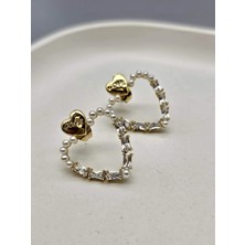 Duru Aksesuar Vip Seri Gold Renk Inci ve Zirkon Taş Detaylı Kalp Model Küpe