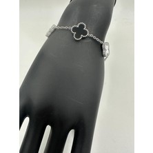 Stainless Steel Lüks Gümüş Rengi Siyah Beyaz Dolgulu Yonca Motifli Çelik Bileklik