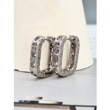 Duru Aksesuar Vip Seri Gümüş Renk Dikdörtgen Tasarım Zirkon Taşlı Küpe