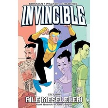 Alfa Yayınları Invincible 1 - Aile Meseleleri + Tenten'in Maceraları 1 - Tenten Sovyetler'de: Küçük Yirminci Yüzyıl'ın Muhabiri