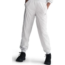 Nike Otg Uv Essential Classic Woven Pant. Loose Fit Lastik Paçalı File Astarlı Kadın Günlük Eşofman Altı Beyaz