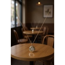 Nova Grup Yuvarlak Figürlü Zirkon Taşlı 14 Ayar Altın Kolye