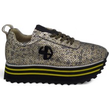 Luglio Shoes Hakiki Altın Deri Baskılı Deri Detaylı Delikli Kadın Sneaker