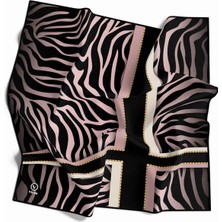 Violla Twill Zebra Desenli Siyah - Pudra Renkli 90X90 Eşarp (Ipek Içermez) Dikim Şekli : El Dikişi
