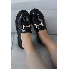 Selin Shoes Darian Tokalı Bayan Loafer Ayakkabı Siyah Rugan Düz Taban Kadın Modası