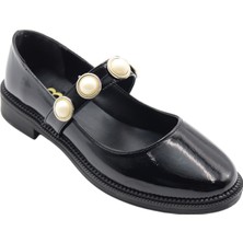 Ayakkabımood Rugan Kemerli Kadın Babet Ayakkabı