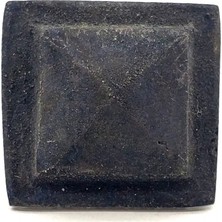 TE Dükkan Eco Lounge Antika Tarz Dekoratif Pirinç Flanşlı Piramit Kabara - 29 Mm, Oksit