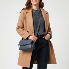 Madame Kadın Çantası | Metal Tokalı, Kalın Askılı | Çapraz Omuz Çantası | Şık ve Günlük Kullanım