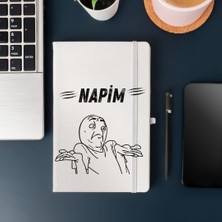 Çılgıntrend Unutmayın Ki Bana Hiçbir Şey Olmaz Yazılı Sevimli Karakter Tasarım Defter