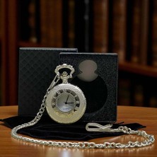 Kuzey Tacı Zarif Roma Rakamlı Zincirli Köstekli Saat Özel Tasarım Vip