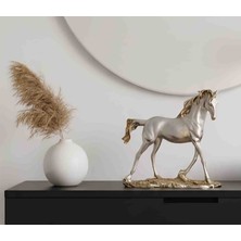 Curcuna Hediyelik Yürüyen At Polyester Biblo