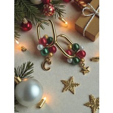 Amabel Jewelerys Yılbaşı Temalı Harf ve Yıldız Charmlı Oval Çelik Küpe