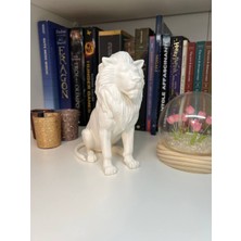 TSC Hediyelik Aslan Figürü 13 cm – Doğal Malzemeli Modern Masaüstü Ev Dekoru