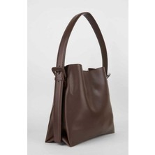 Rivina Kadın Büyük Boy Mıknatıslı Kapaklı Iç Fermuarlı Ayarlanabilir El ve Omuz Çantası