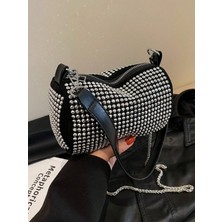 Rivina Zey Kadın Zincir Askılı Kristal Taşlı Siyah Omuz ve El Çantası