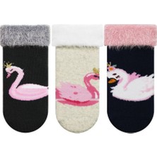 Saçaklı Kuğu Desenli Havlu Kız Bebek Havlu Çorap