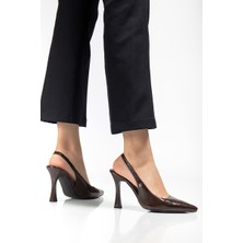 Gökhan Talay Margaret  Esnek Yumuşak Kaymaz Taban (10 Cm) Kahverengi Rugan  Açık Lastikli Kadın Kalın Topuklu Ayakkabı