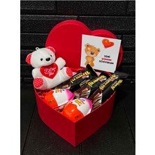 Özbience Sevgiliye Hediye Kalp Kutuda Kalpli Beyaz Ayıcık ve Çikolata Seti