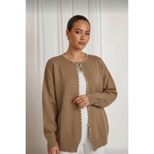 Newco Kadın Vizon Inci Detaylı Triko Hırka – Yuvarlak Yaka, Taş ve Inci Işlemeli, Rahat Kalıp