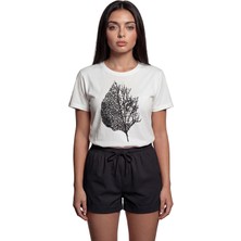 Color Luxe ''yaprak Silüeti'' Detaylı Ağaç Baskılı %100 Pamuk Rahat Kesim Premium Kadın Tişört