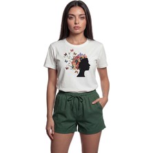 Color Luxe ''and Then They Fell In Love'' Sanatsal Baskılı %100 Pamuk Rahat Kesim Premium Kadın Tişört