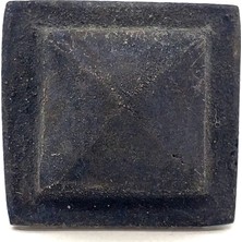 Skygo Antika Tarz Dekoratif Pirinç Flanşlı Piramit Kabara - 29 Mm, Oksit