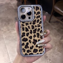 KumOziShop iPhone 13/14 Uyumlu Leopar Baskılı Deri Kenarları Taşlı Kılıf