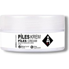 Natural Creams Piles Cream Bitkisel Bakım Kremi 50 ml – Rahatlatıcı ve Ferahlatıcı Formül x 1 Adet