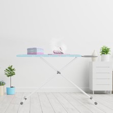 Özbience Pratik ve Şık Ütü Masası, Evinizde Konforla Kullanabileceğiniz Ürün