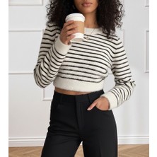 Cottonlab Kadın Uzun Kollu Balıkçı Yaka Crop Triko Bluz