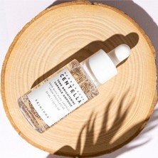 Skin1004 Cilt Tonu Dengeleyici, Aydınlatıcı, Yatıştırıcı ve Nemlendirici Bitkisel Özlü Kapsül Ampül 30 ml