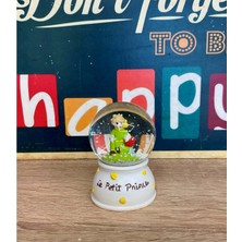 Panda Hediyelik LED Işıklı Mini Kar Küresi 7cm - Küçük Prens Dekoratif Biblo Yılbaşı Hediyesi