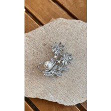 Nunu Takı Taşlı Gümüş Çiçekler Broş