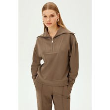 Allyco Yaka Detaylı Fermuarlı Regular Örme Sweatshirt