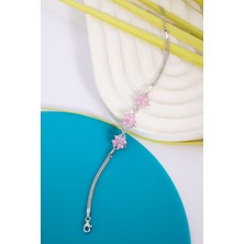 INNUENDO JEWELRY Innuendo 925 Ayar Gümüş 3 Yeşil Yonca Zirkon Taşlı Bileklik Kadın Şık Zarif Gümüş Bileklik