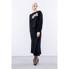 Ribana Classic Kadın Mevsimlik Dokuma Kumaş Çiçek Aksesuarlı Sweatshirt ve Beli Lastikli Scuba Etekli Takım