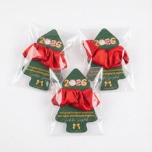 Atatuğ Hediyelik Çam Ağacı Kartlı Lüks Kırmızı Saten Toka (12X9 Cm) – Kurumsal ve Bireysel Hediye (8 Adet)