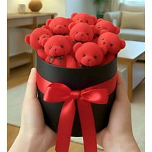 Giftstime Kırmızı Ayıcık Buketi Silindir Hediye Kutusu  Sevgiliye Özel Kalpli Ayıcık Aranjmanı